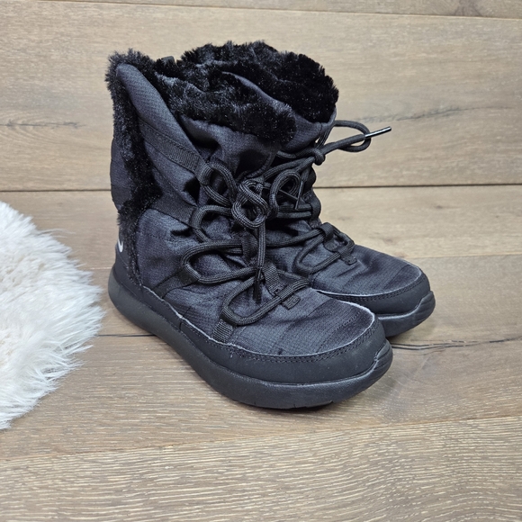 Nike Roshe One Hi Black Sneaker Boots 1Y - Picture 6 of 16